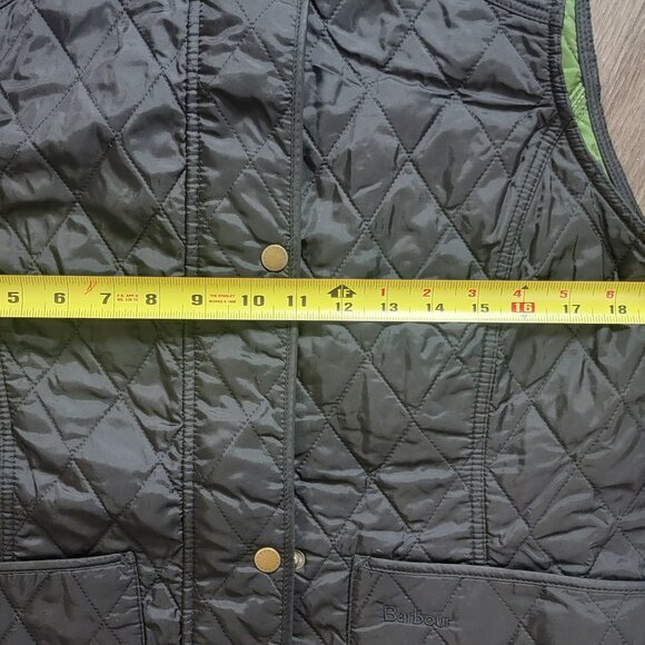 Barbour Womens lightweight down vest size 8 black full zip - Picture 9 of 9